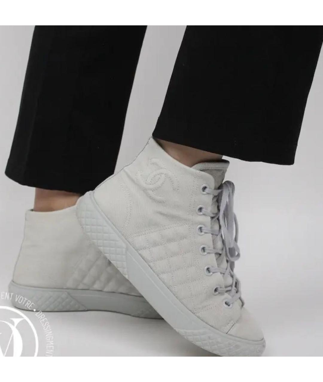 CHANEL Голубые текстильные кеды, фото 3