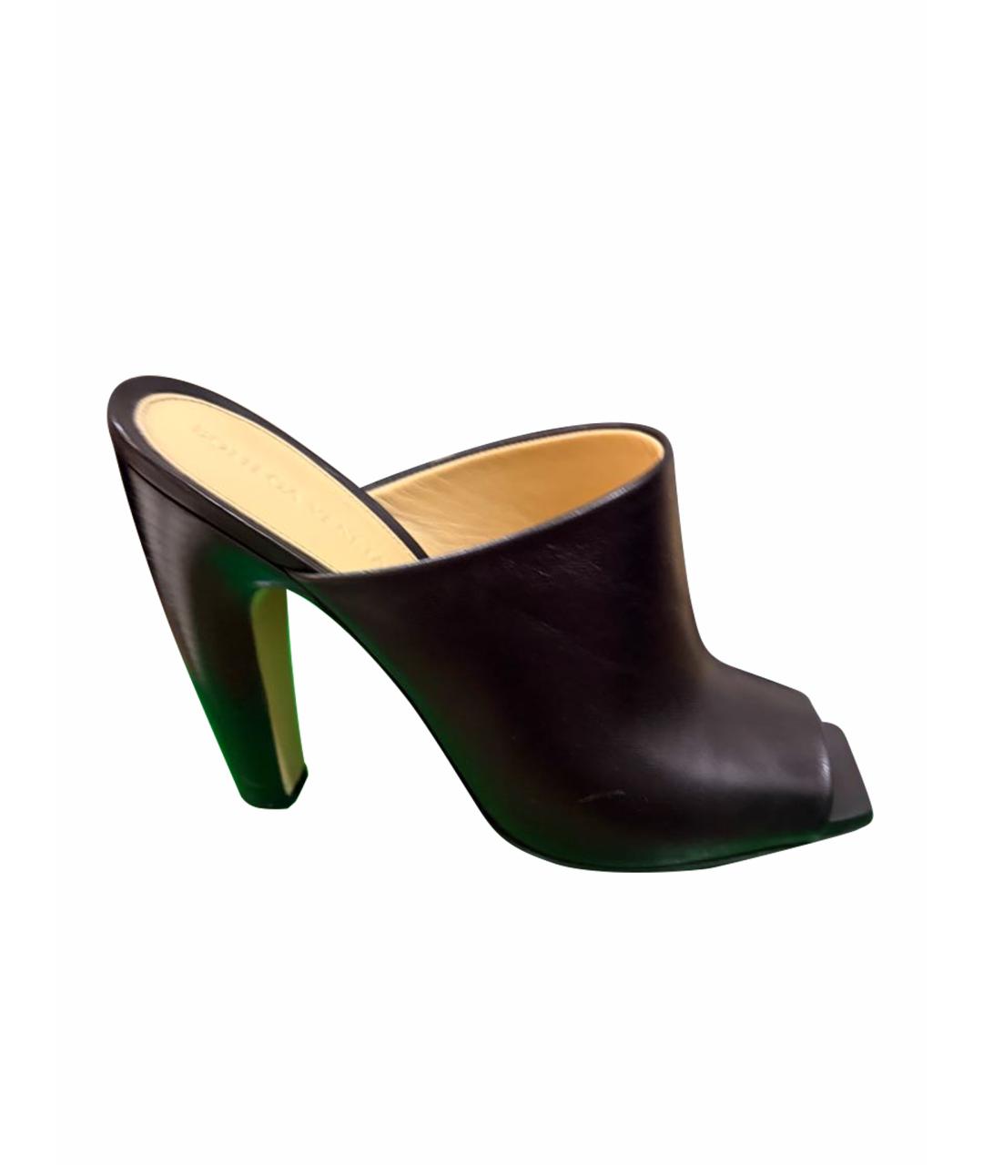 BOTTEGA VENETA Черные кожаные мюли, фото 1