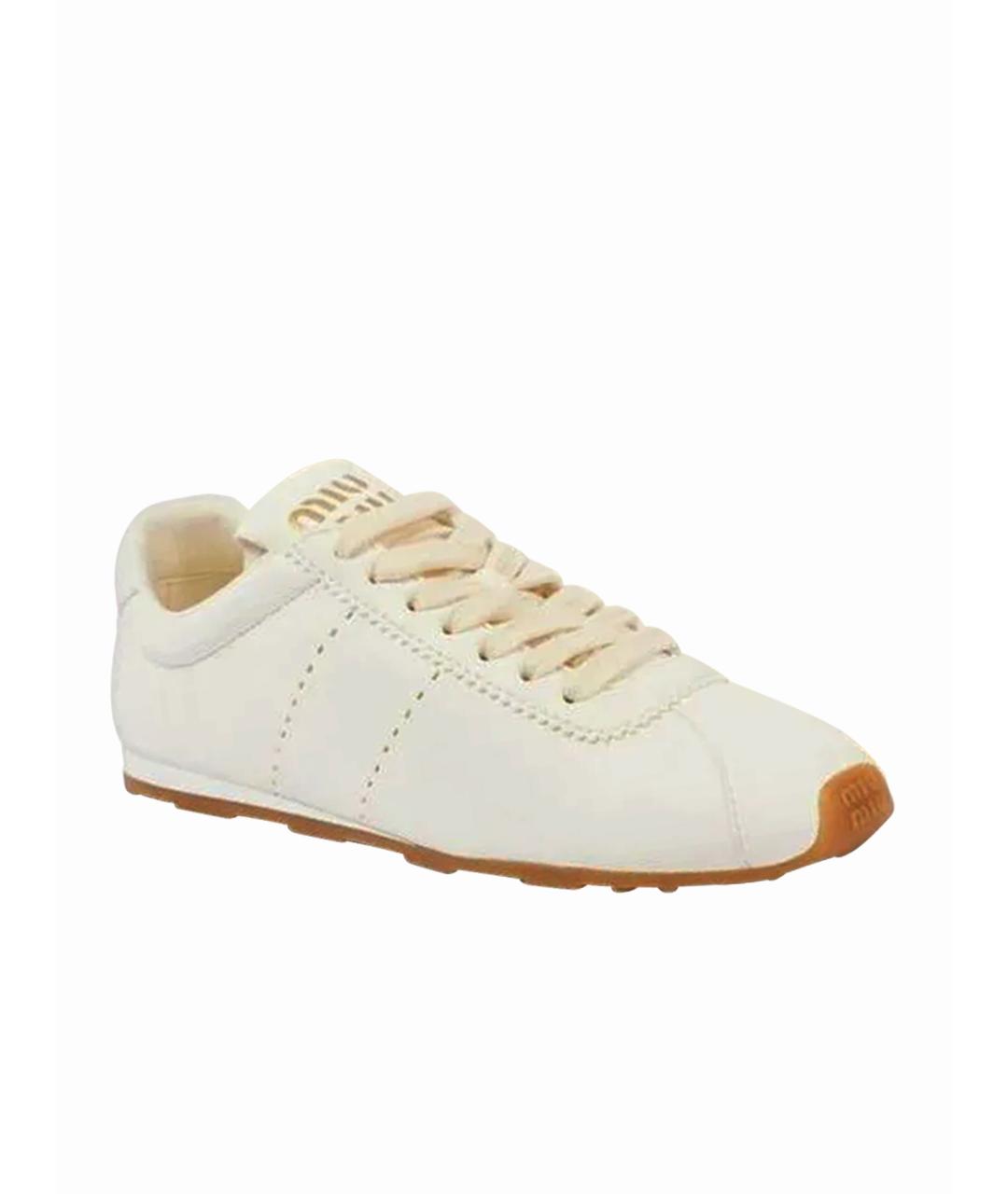 MIU MIU Белые замшевые кроссовки, фото 1