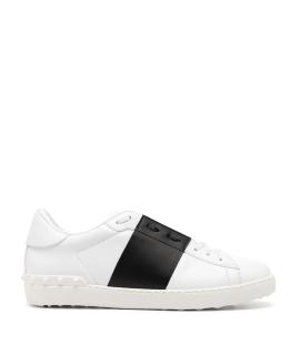 VALENTINO Низкие кроссовки / кеды