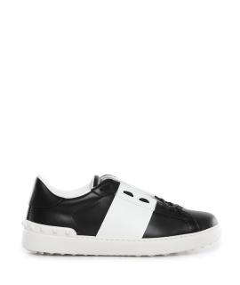 VALENTINO Низкие кроссовки / кеды