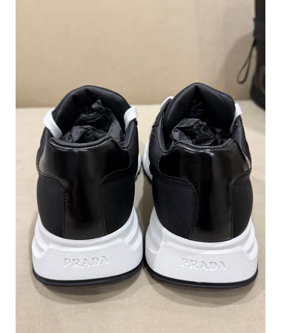 PRADA Черные кожаные низкие кроссовки / кеды, фото 4