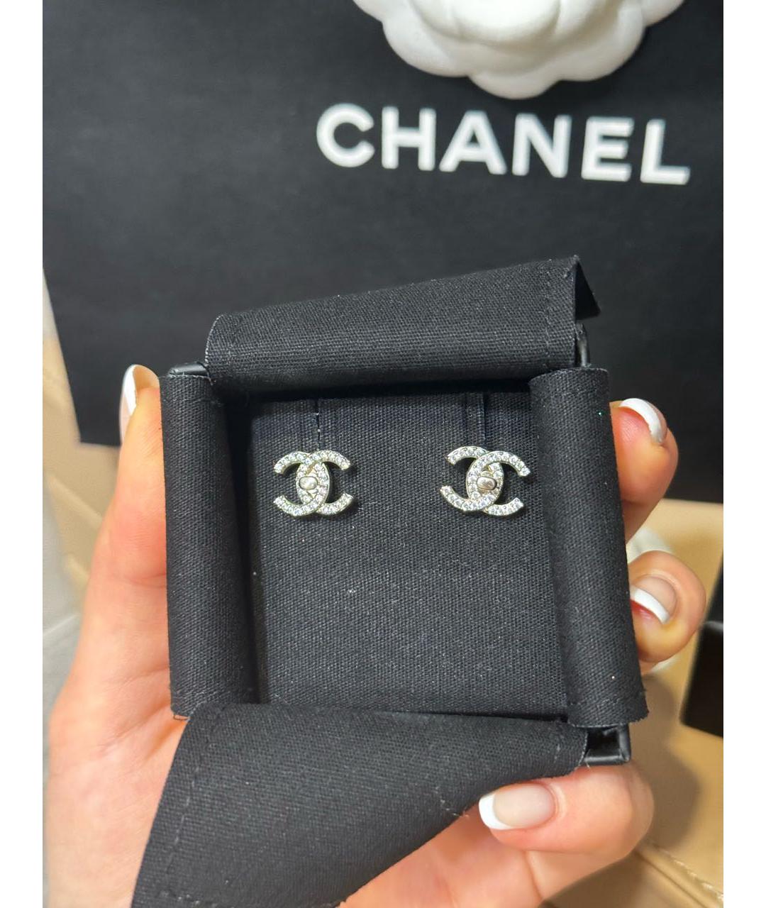 CHANEL Серебряные металлические серьги, фото 4