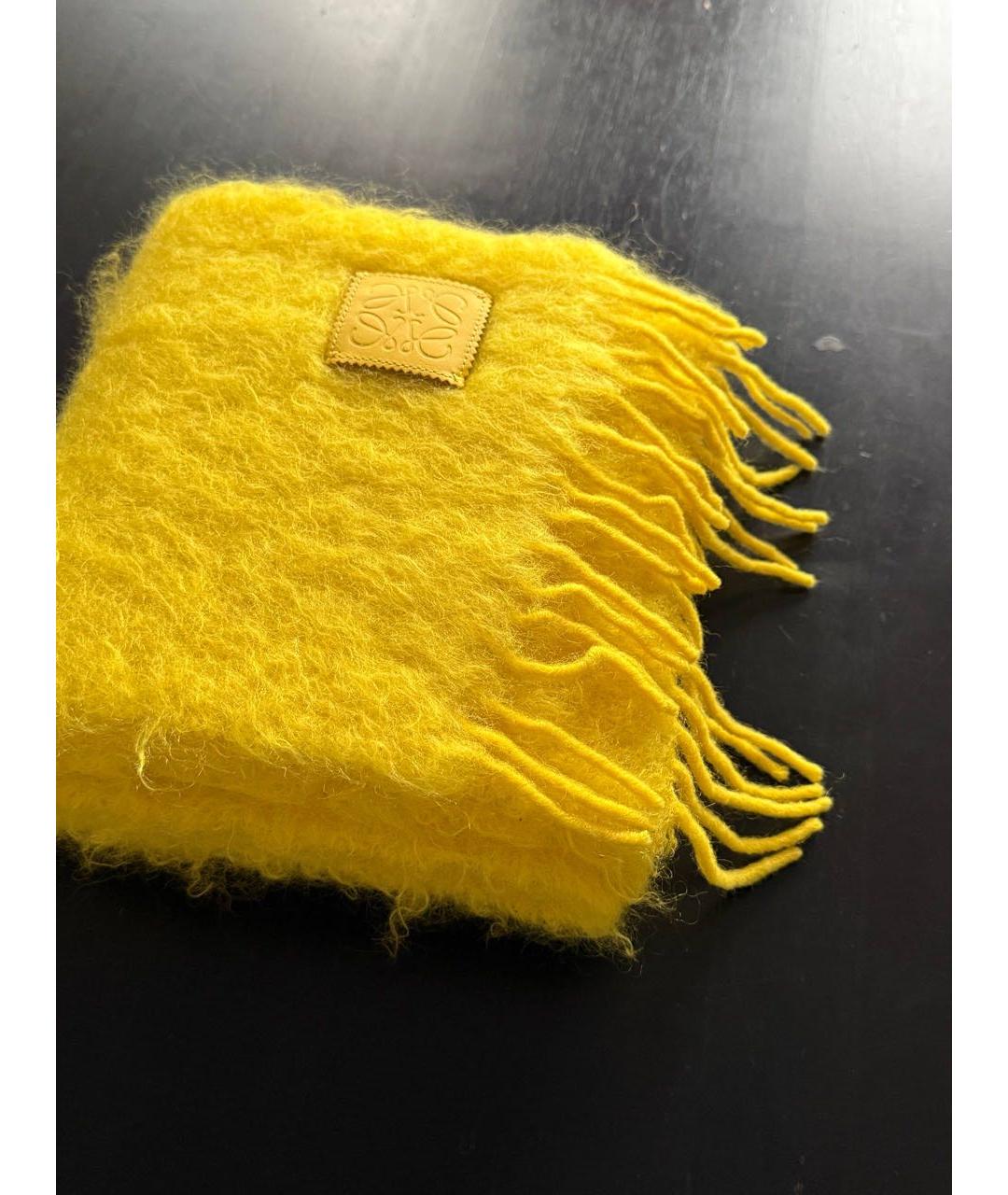 LOEWE Желтый шерстяной шарф, фото 4