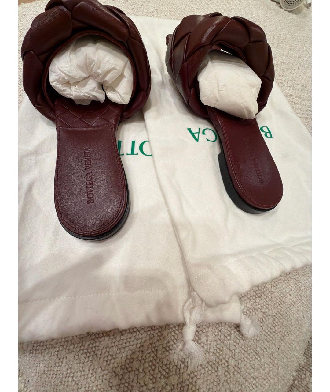 BOTTEGA VENETA Бордовые кожаные шлепанцы, фото 4