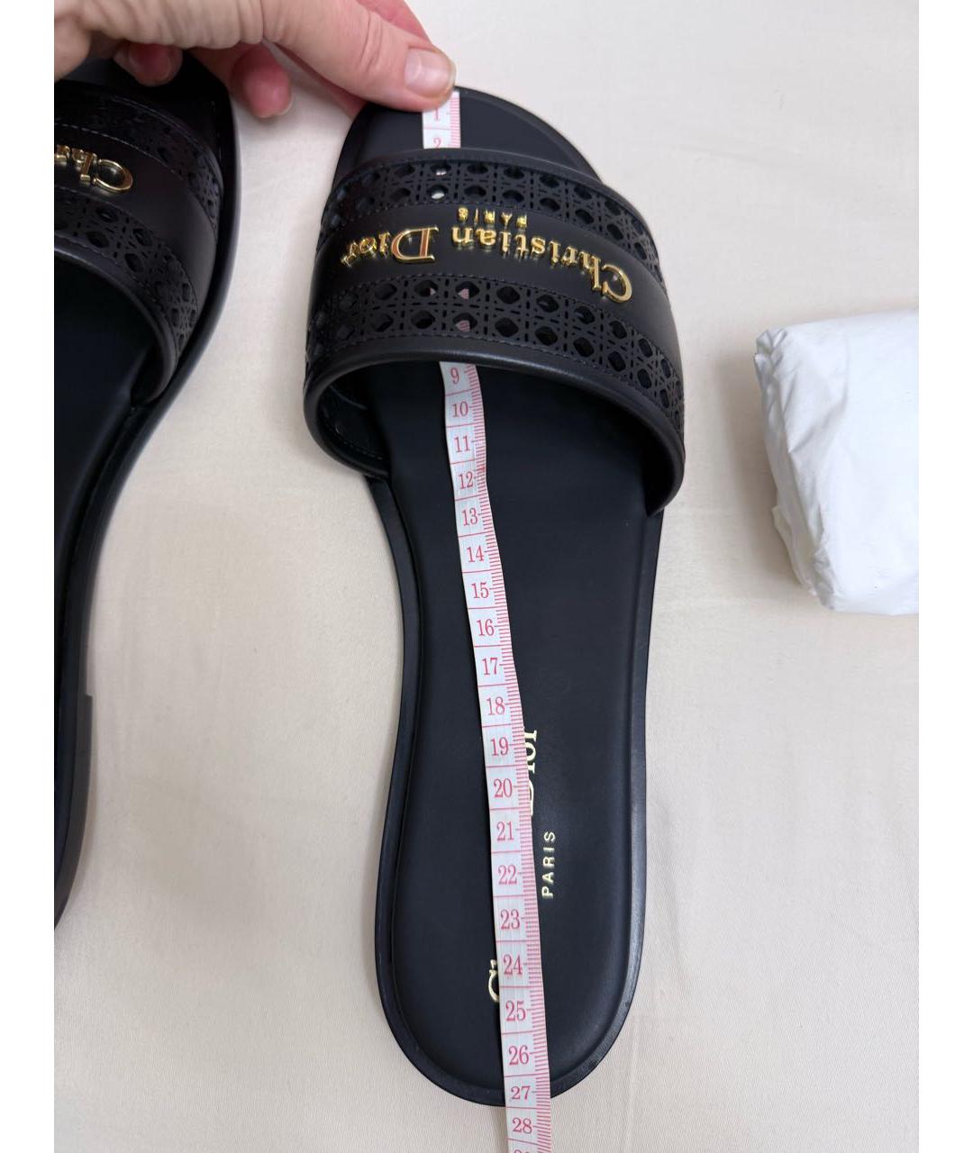CHRISTIAN DIOR Черные кожаные шлепанцы, фото 5