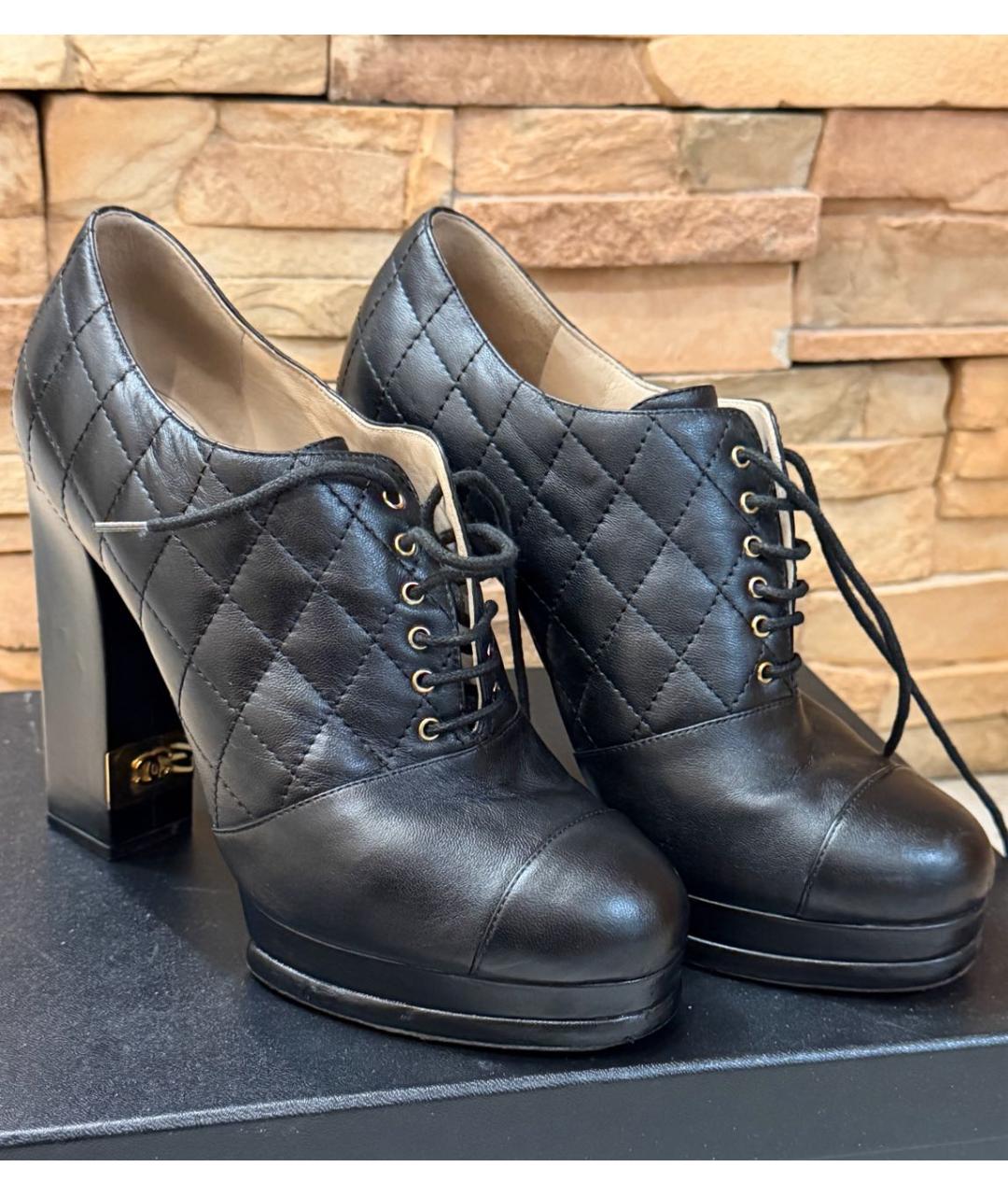 CHANEL Черные кожаные ботильоны, фото 4