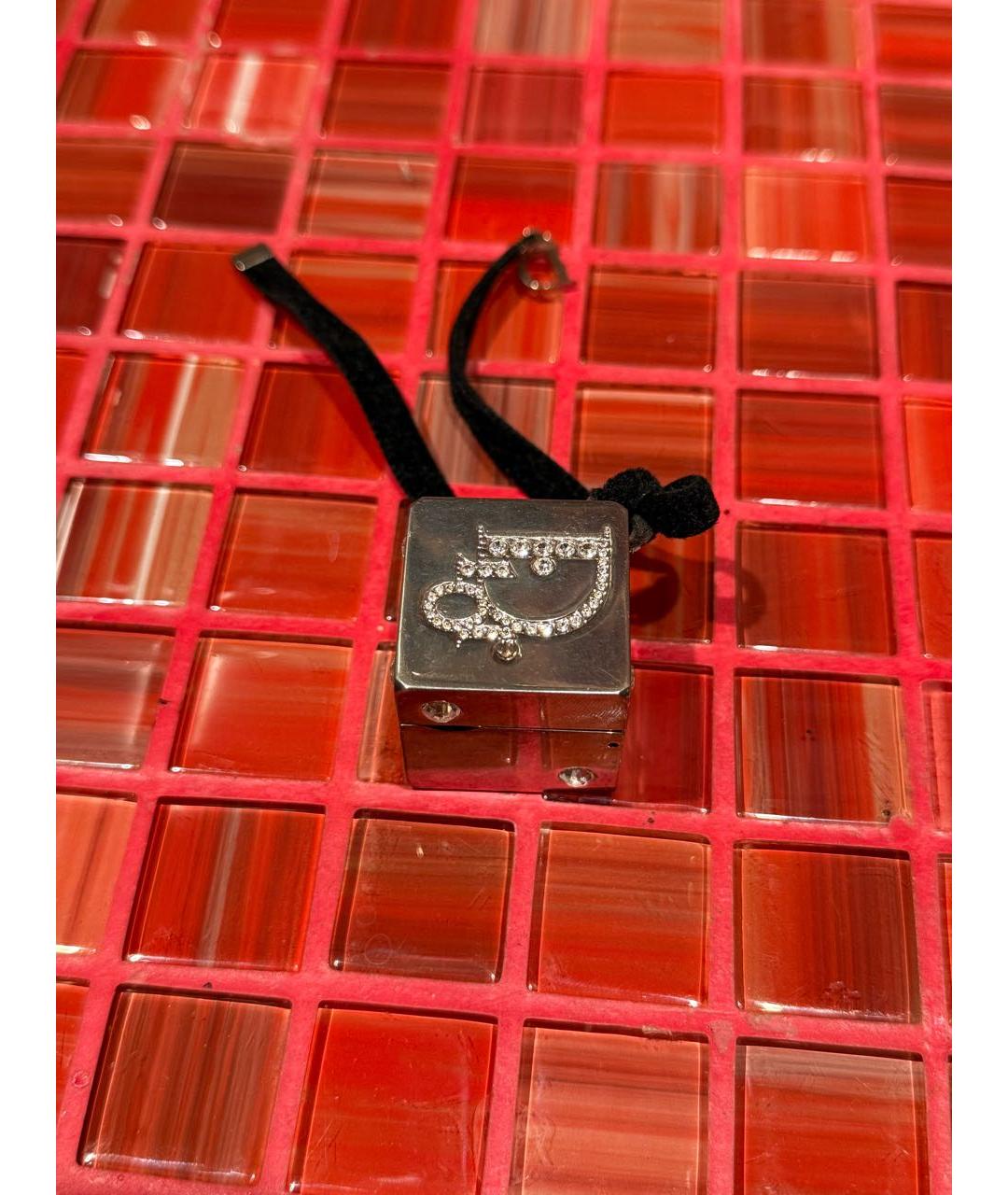 CHRISTIAN DIOR Серебрянный брелок, фото 3