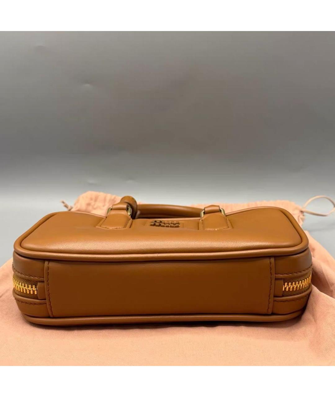 MIU MIU Коричневая кожаная сумка через плечо, фото 6