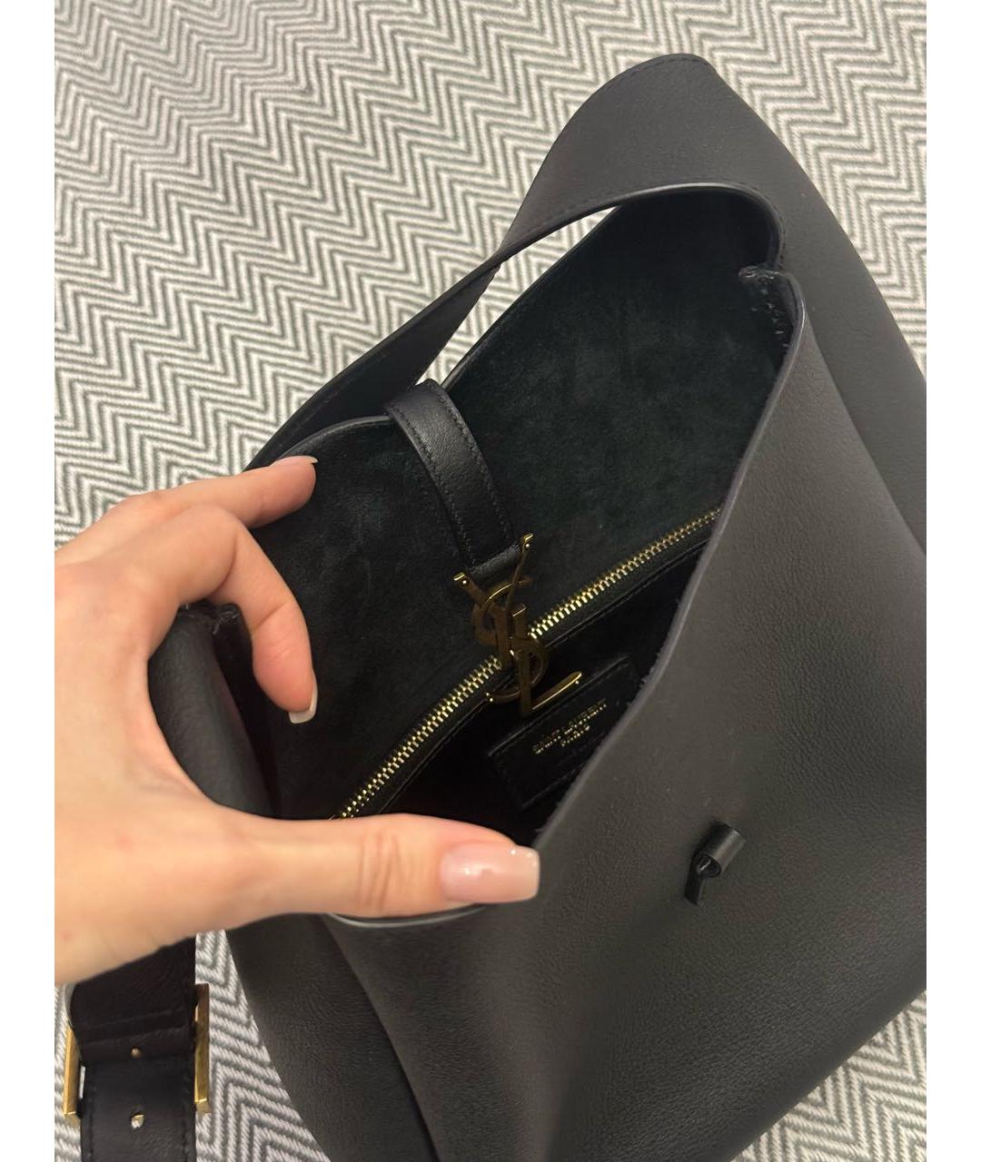 SAINT LAURENT Черная кожаная сумка с короткими ручками, фото 4