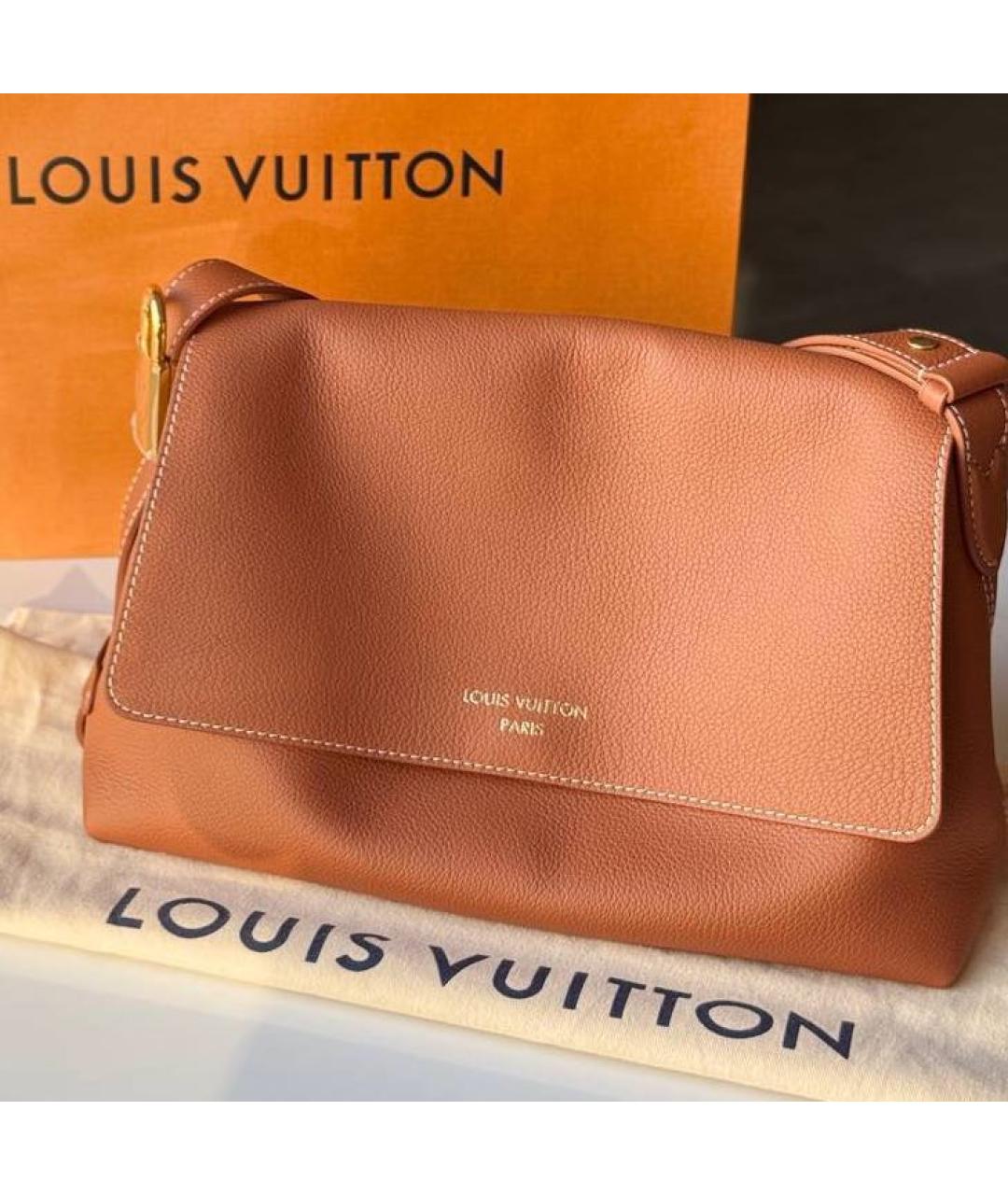 LOUIS VUITTON Коричневая кожаная сумка через плечо, фото 5