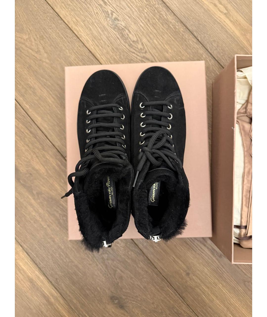 GIANVITO ROSSI Черные замшевые ботинки, фото 7