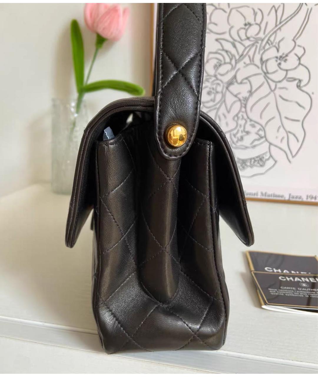 CHANEL Черная кожаная сумка с короткими ручками, фото 4