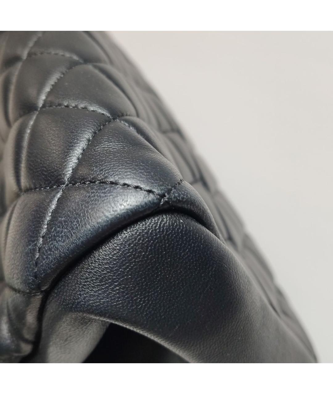 CHANEL Черная кожаная сумка тоут, фото 7