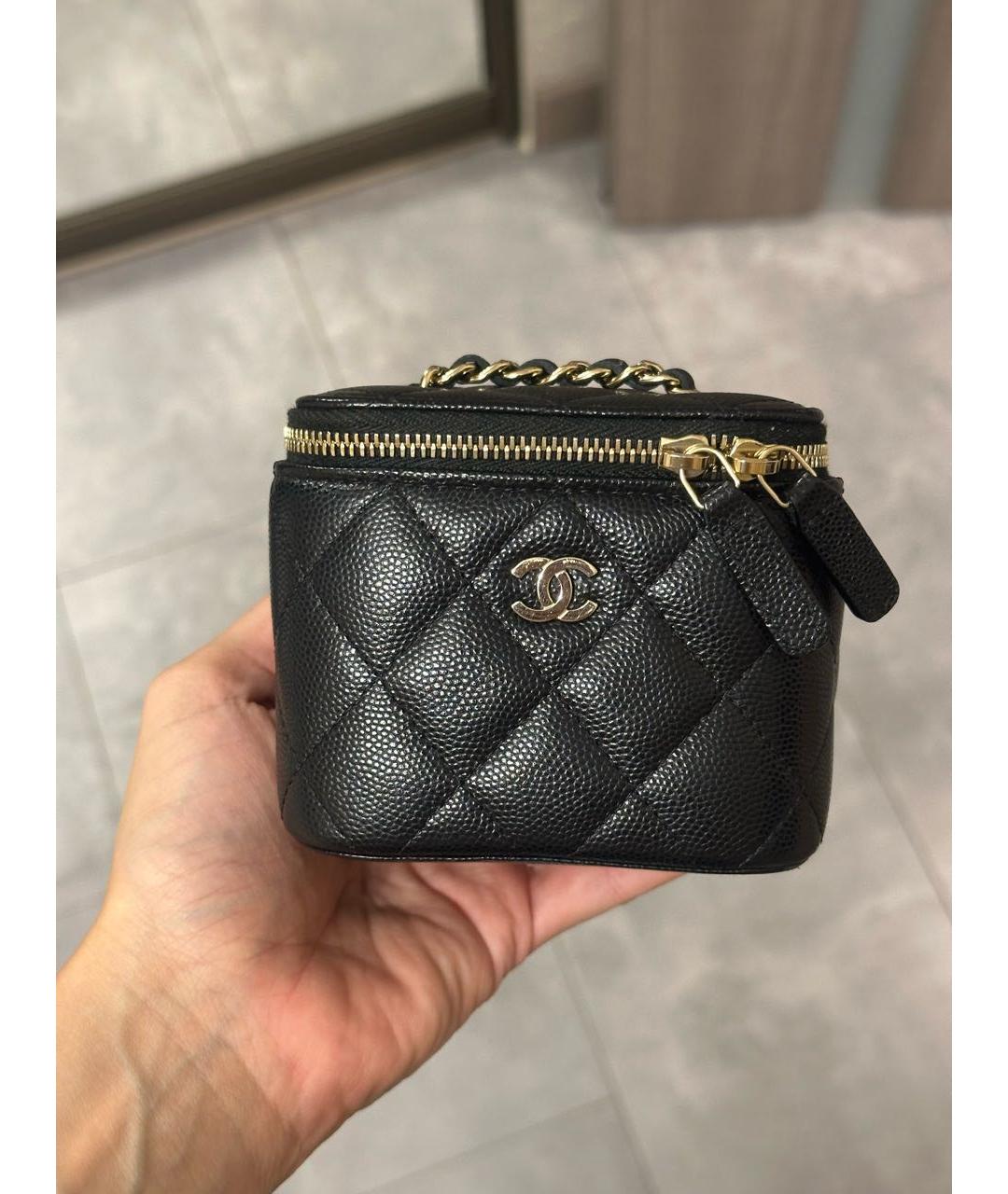 CHANEL Черная кожаная сумка через плечо, фото 2