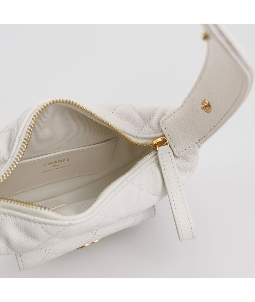 CHANEL Белая кожаная сумка с короткими ручками, фото 6