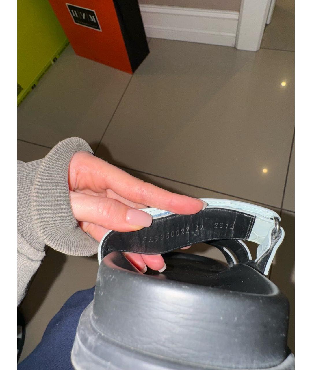 HERMES Голубые сандалии из экзотической кожи, фото 3