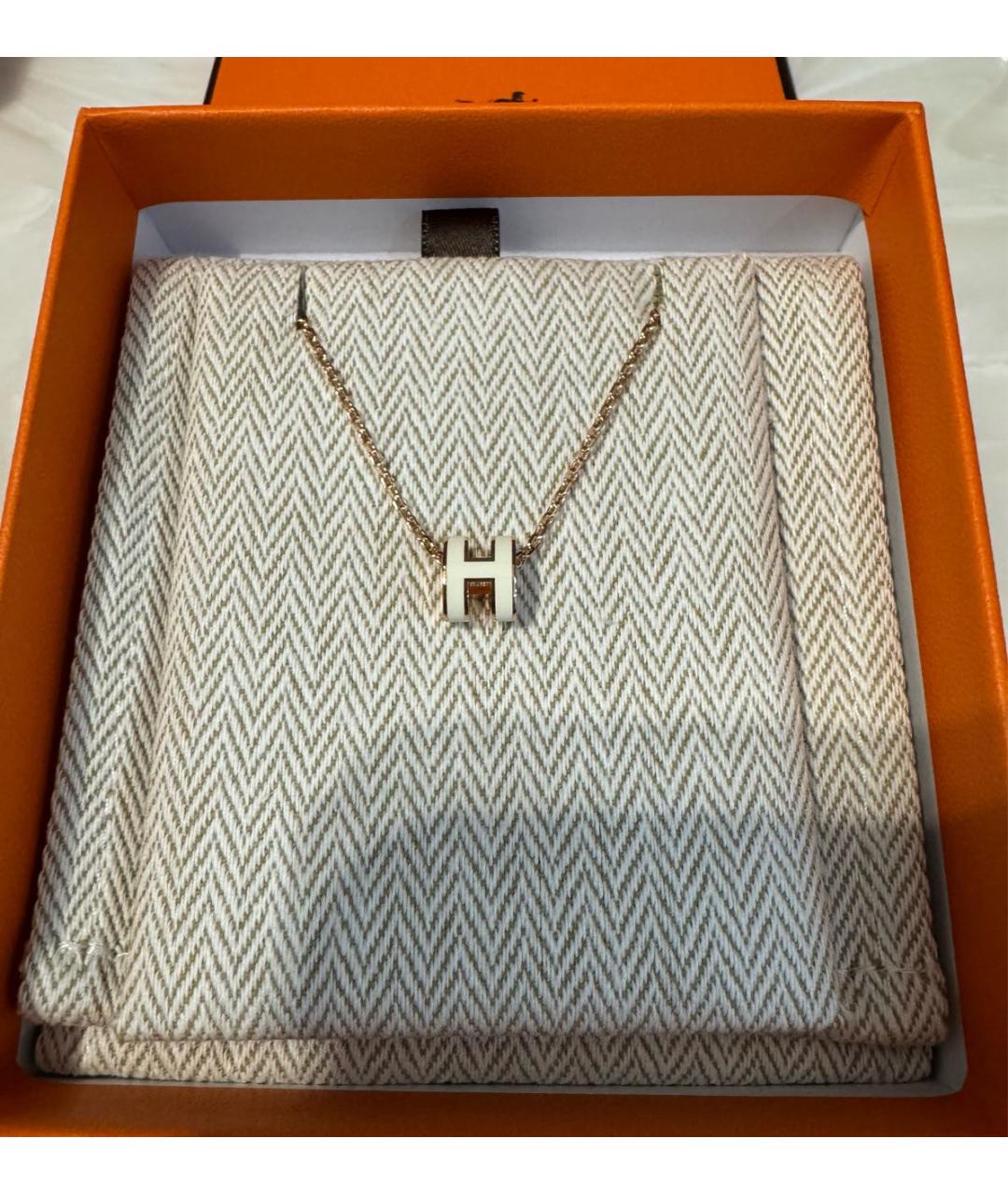 HERMES Белая металлическая подвеска, фото 3