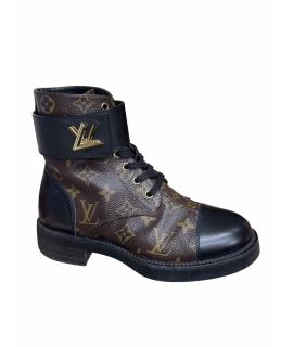LOUIS VUITTON Ботинки