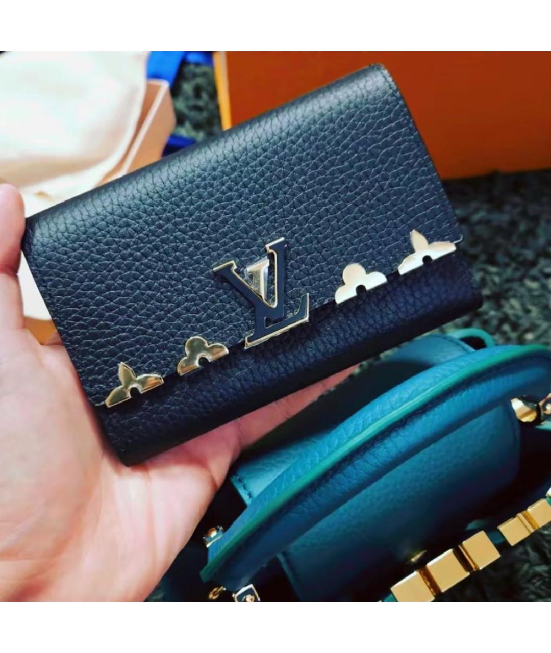 LOUIS VUITTON Черный кожаный кошелек, фото 4