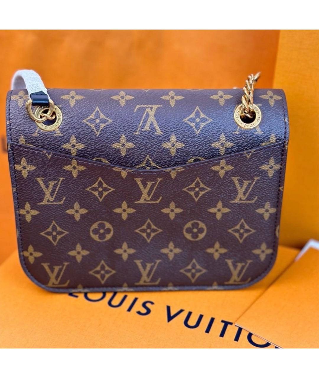 LOUIS VUITTON Коричневая сумка через плечо, фото 3