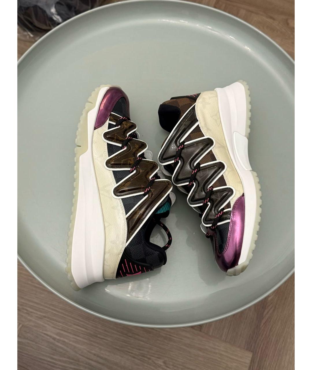 LOUIS VUITTON Фиолетовые кроссовки, фото 5