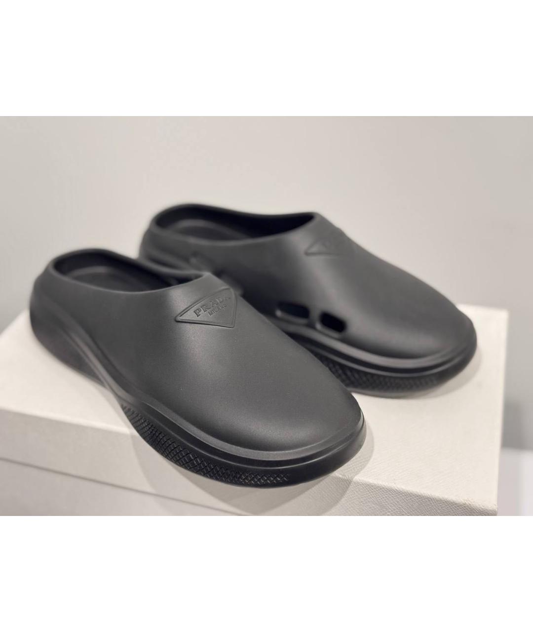 PRADA Черные резиновые шлепанцы, фото 4