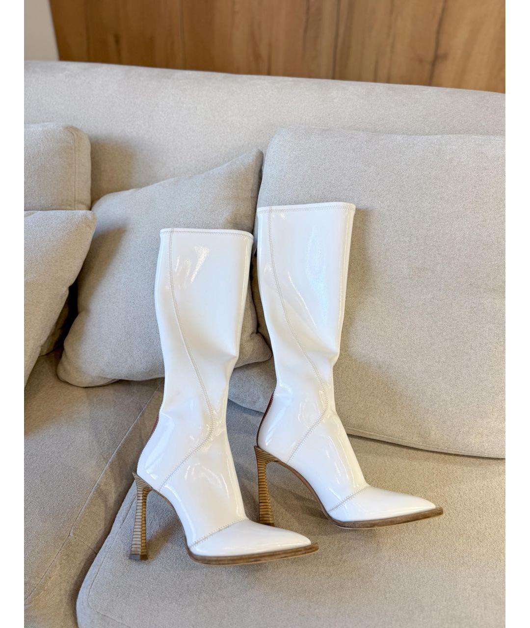 FENDI Белые кожаные сапоги, фото 2