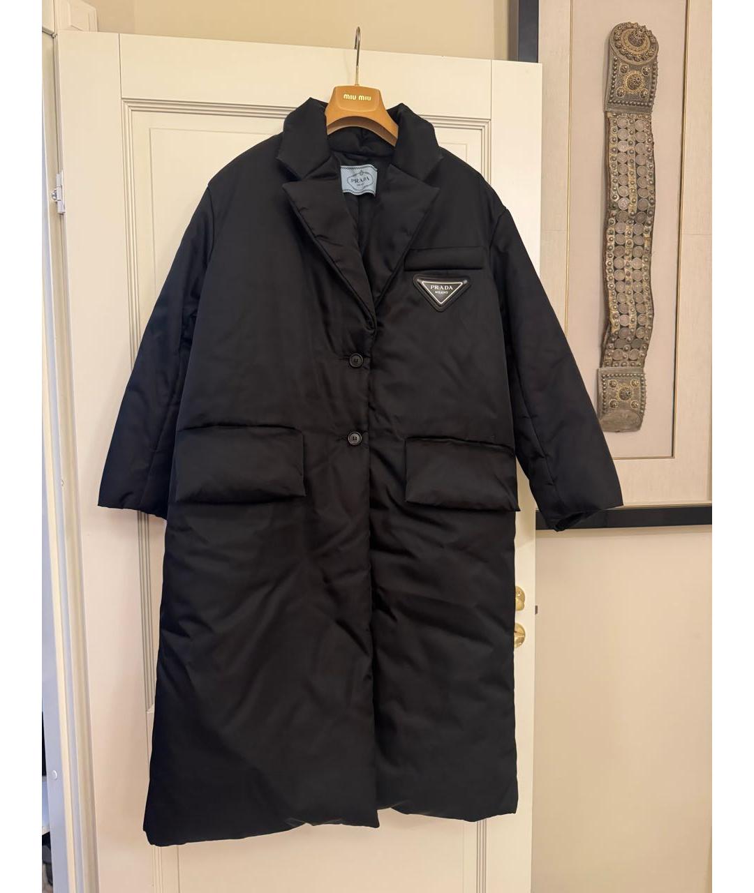 PRADA Черный полиэстеровый пуховик, фото 3