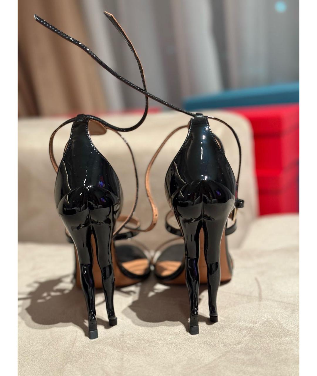 ALAIA Черные босоножки из лакированной кожи, фото 3