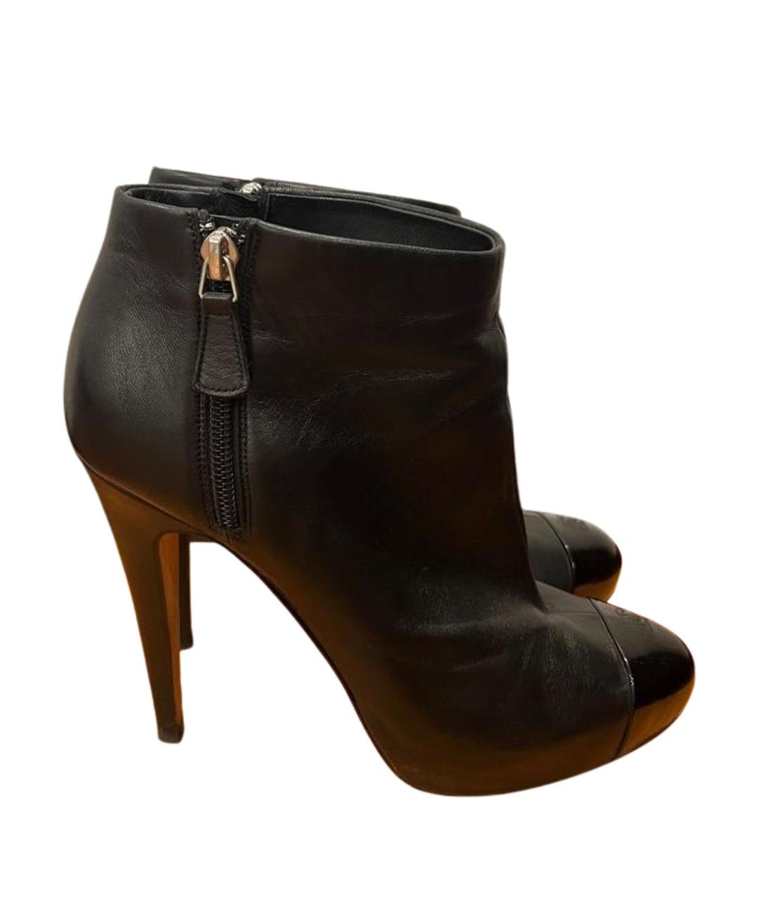 CHANEL Черные кожаные ботильоны, фото 1