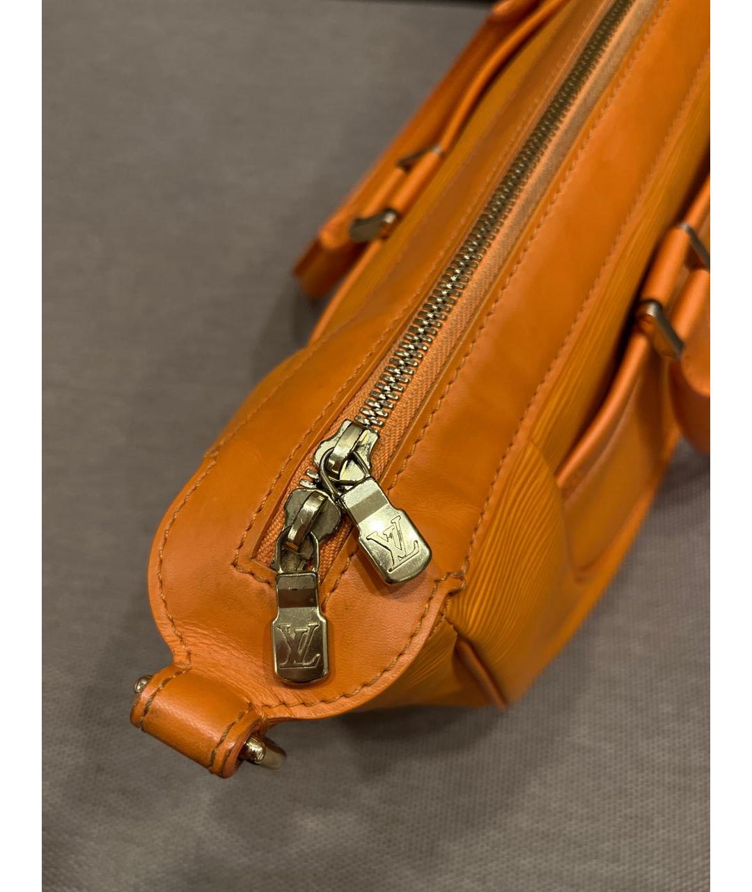 LOUIS VUITTON Оранжевая кожаная сумка с короткими ручками, фото 6