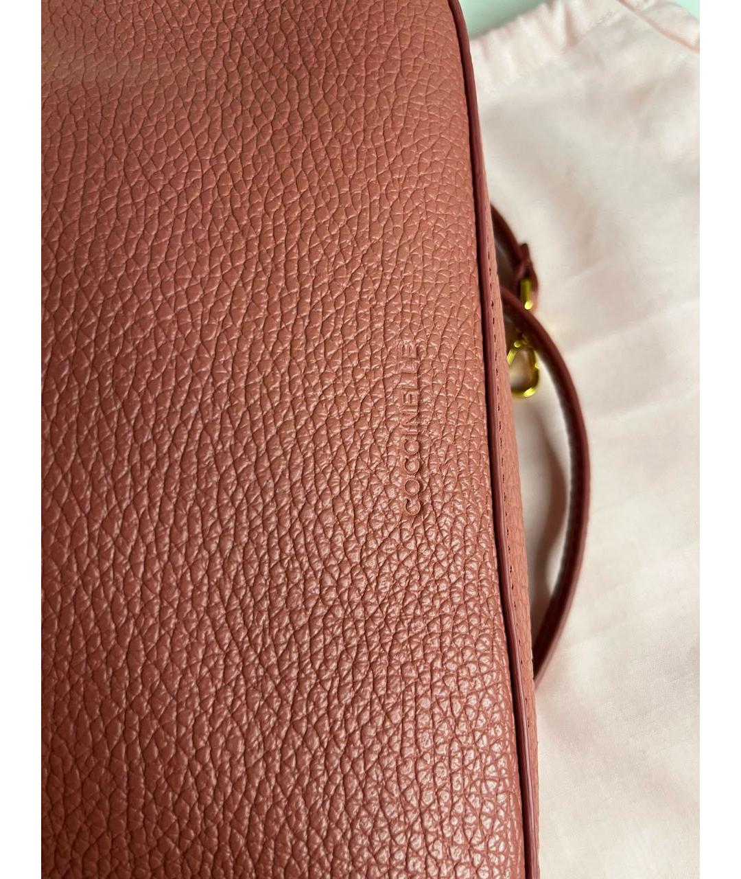 COCCINELLE Коричневая кожаная сумка через плечо, фото 5