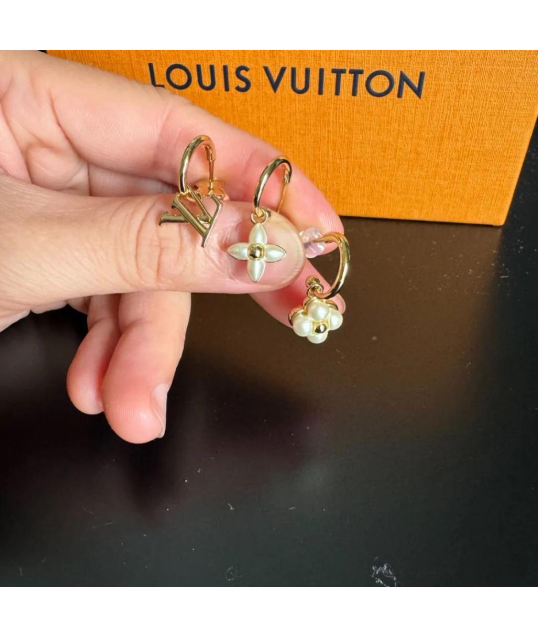 LOUIS VUITTON Золотые латунные серьги, фото 3