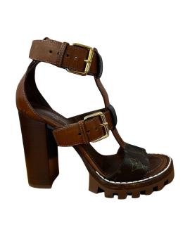 LOUIS VUITTON Босоножки
