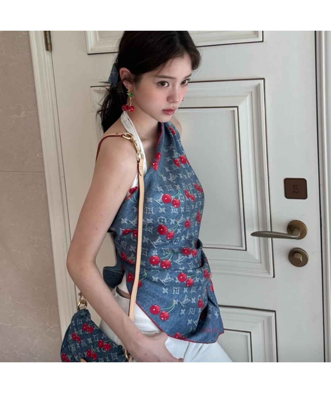 LOUIS VUITTON Синий платок, фото 3