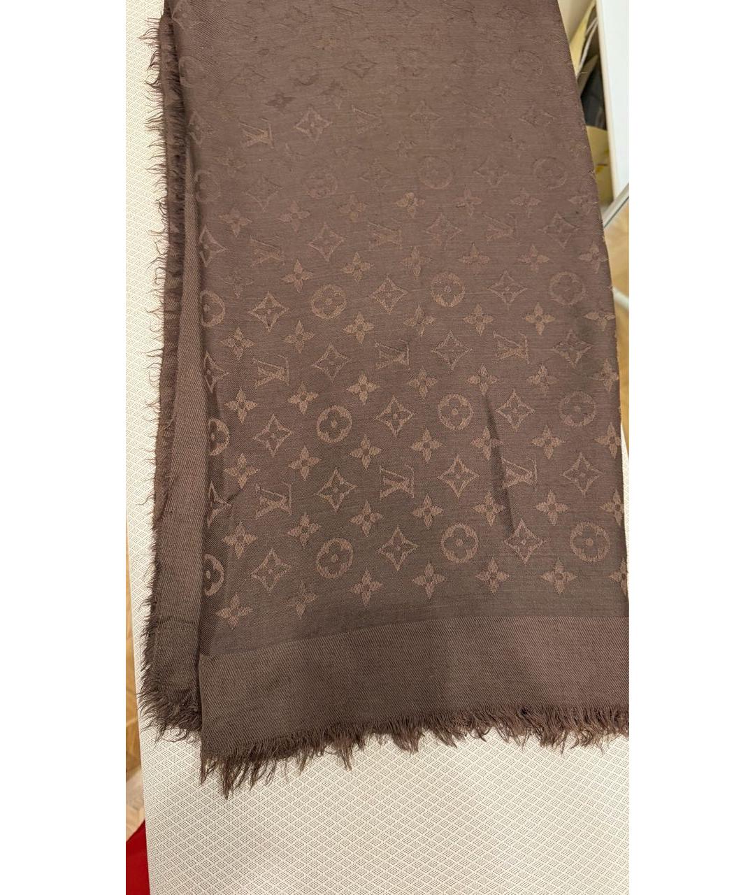 LOUIS VUITTON Коричневый шерстяной платок, фото 4