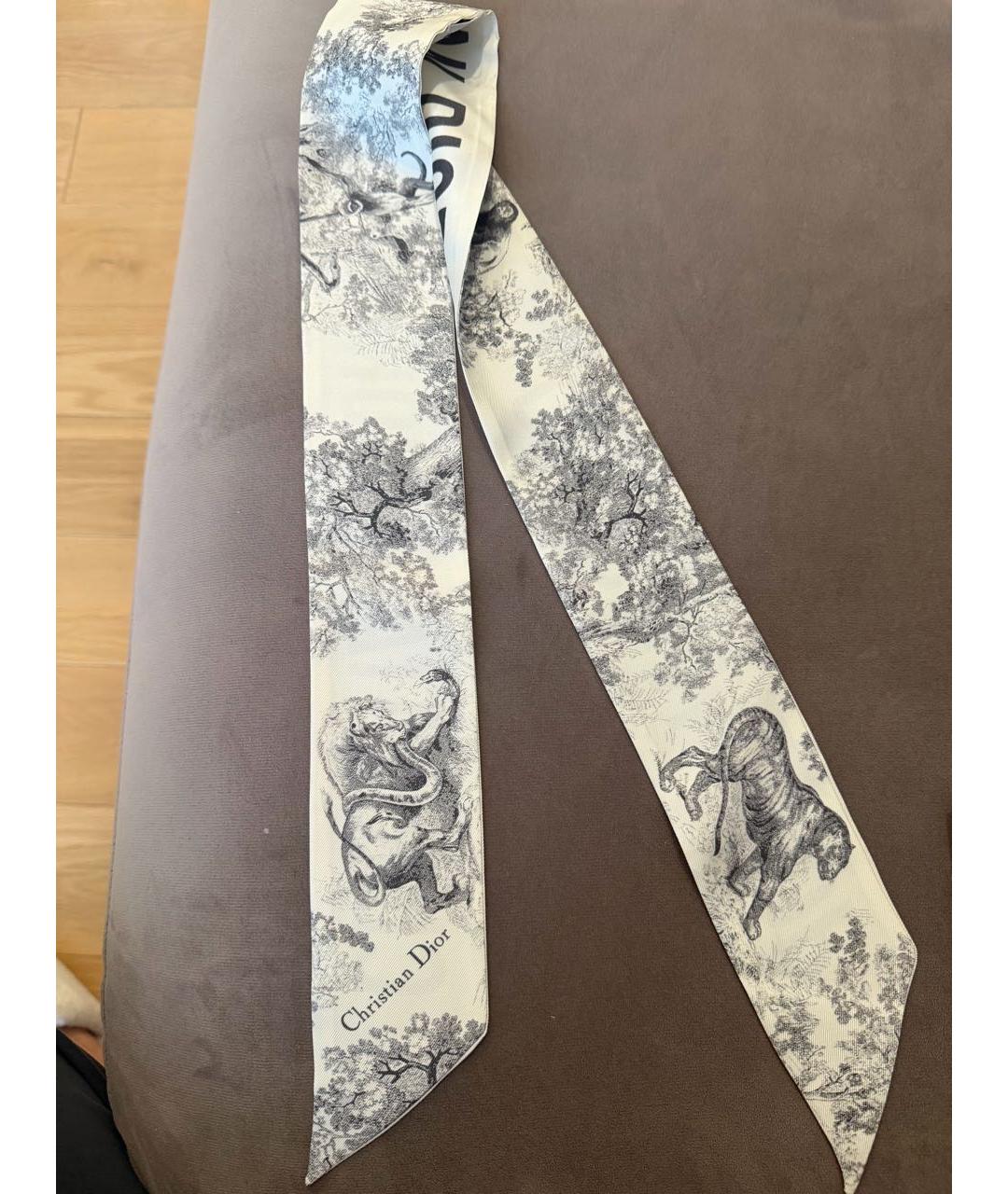 CHRISTIAN DIOR Серый шелковый платок, фото 4