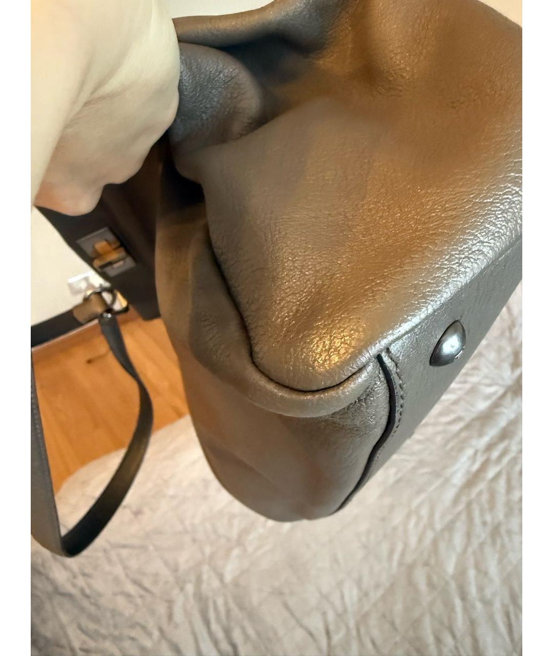 FENDI Коричневая кожаная сумка с короткими ручками, фото 4