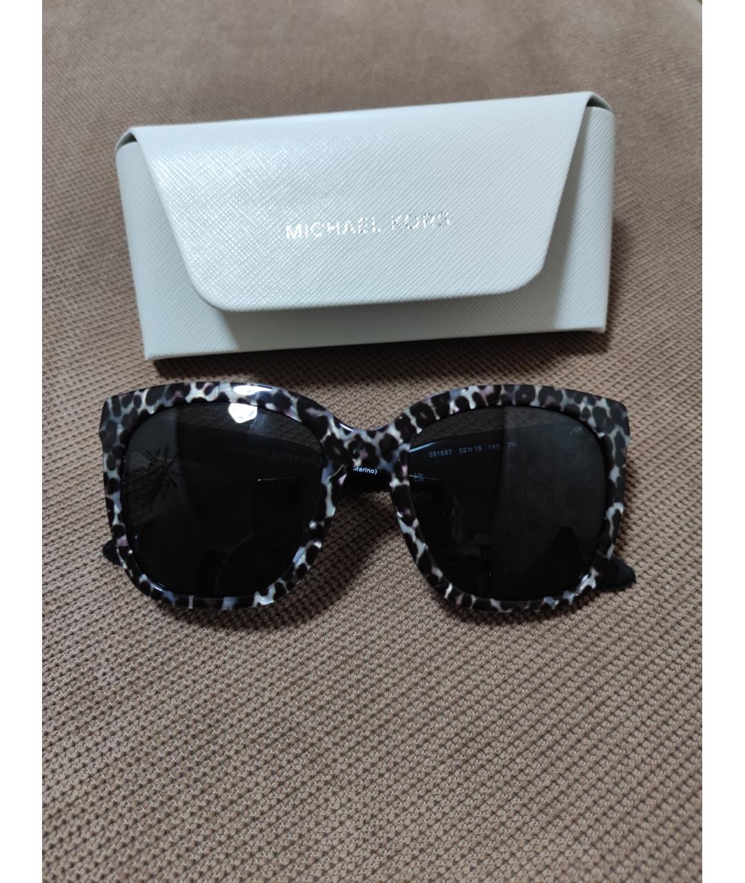 MICHAEL KORS Мульти пластиковые солнцезащитные очки, фото 10