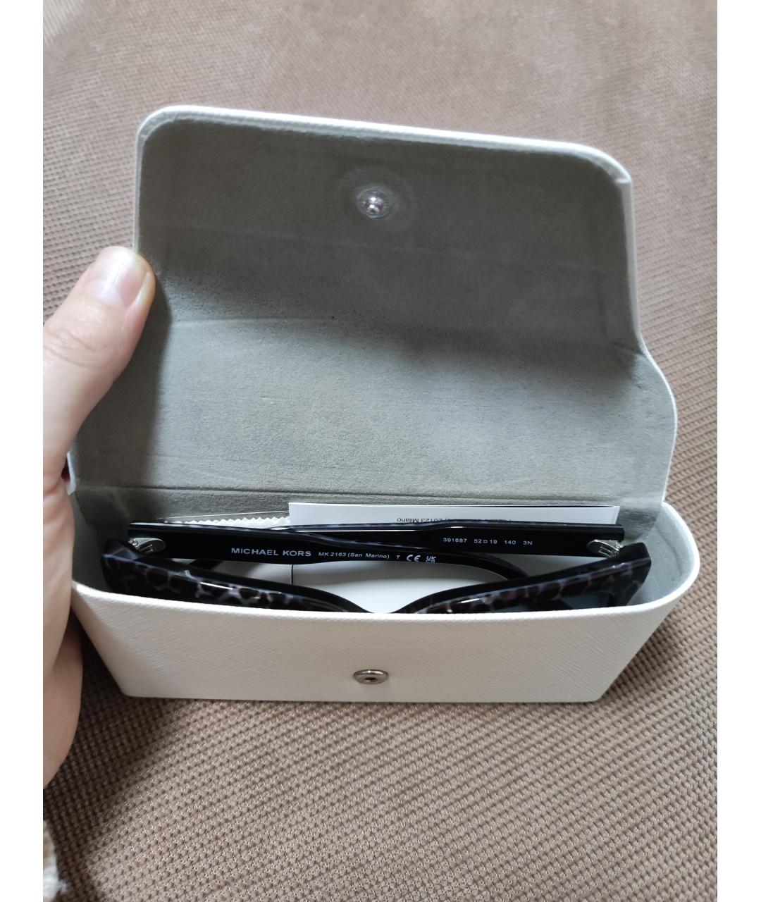 MICHAEL KORS Мульти пластиковые солнцезащитные очки, фото 9