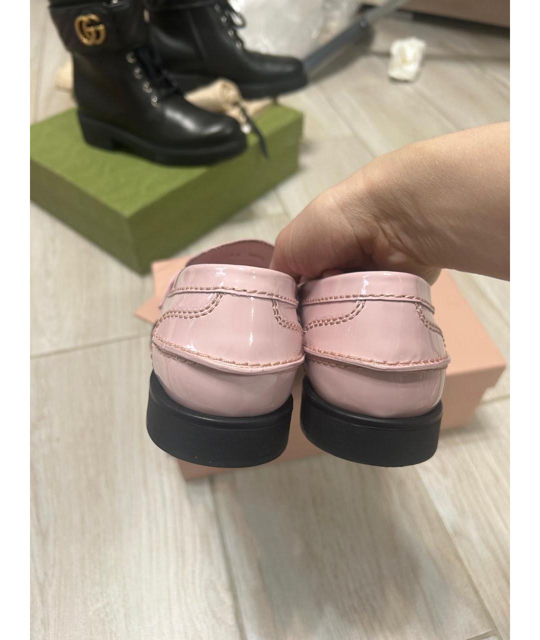 MIU MIU Розовые лоферы из лакированной кожи, фото 2