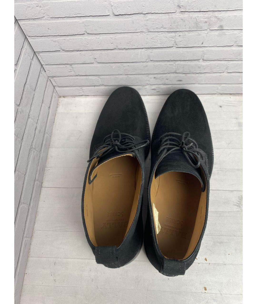 BALLY Черные замшевые низкие ботинки, фото 3
