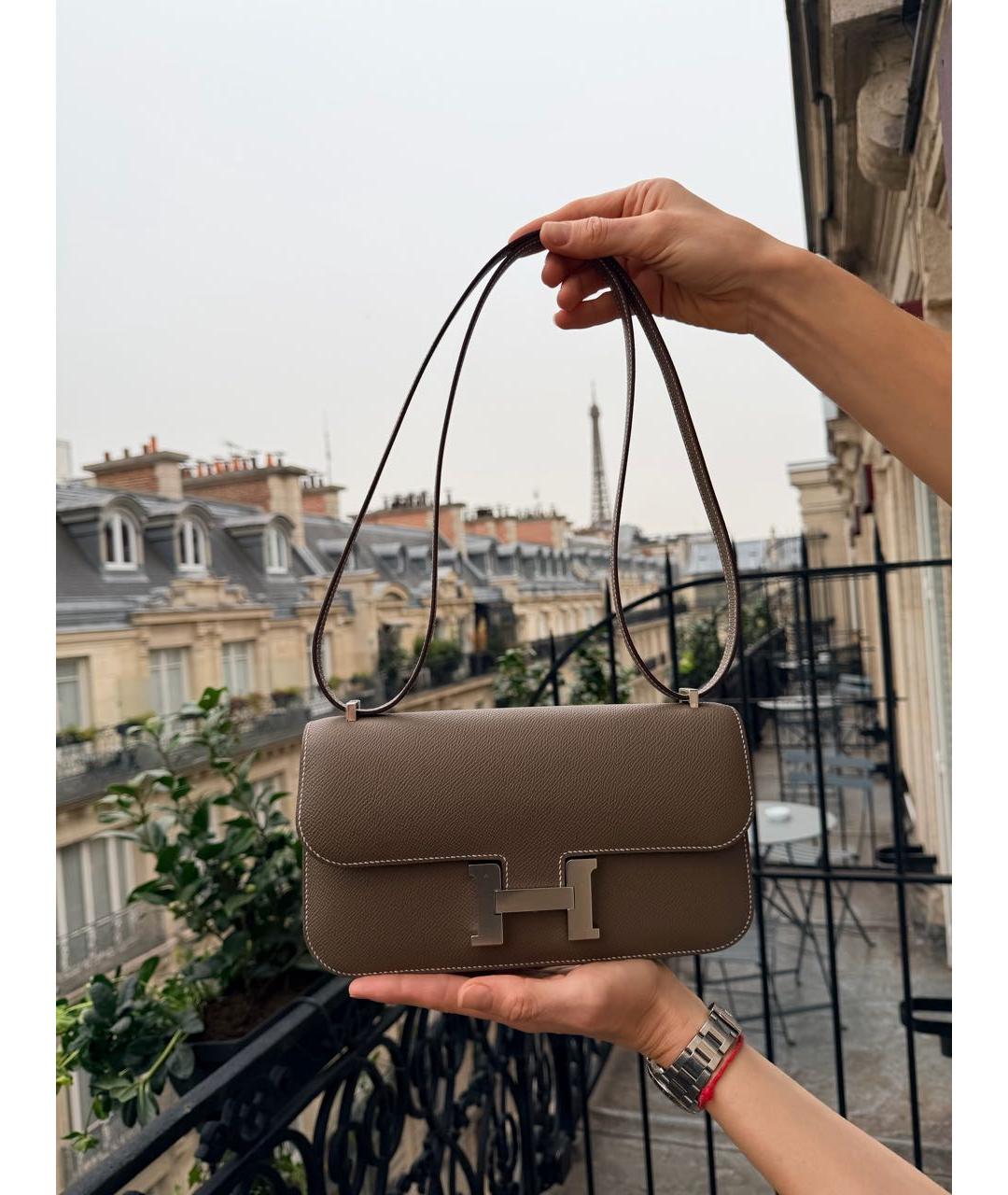 HERMES Серая кожаная сумка с короткими ручками, фото 4