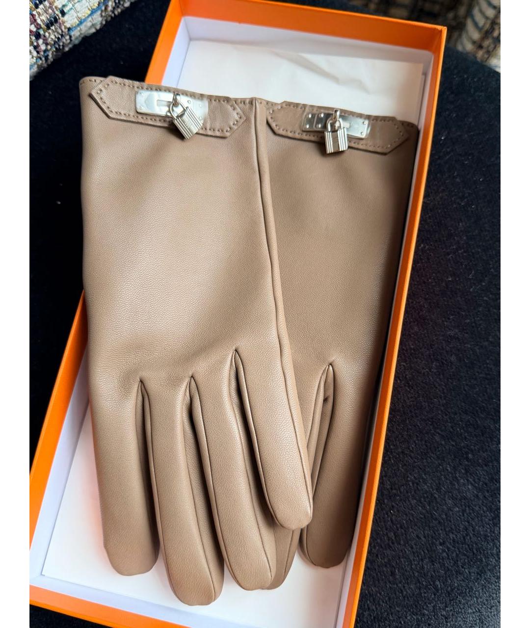 HERMES Бежевые кожаные перчатки, фото 4