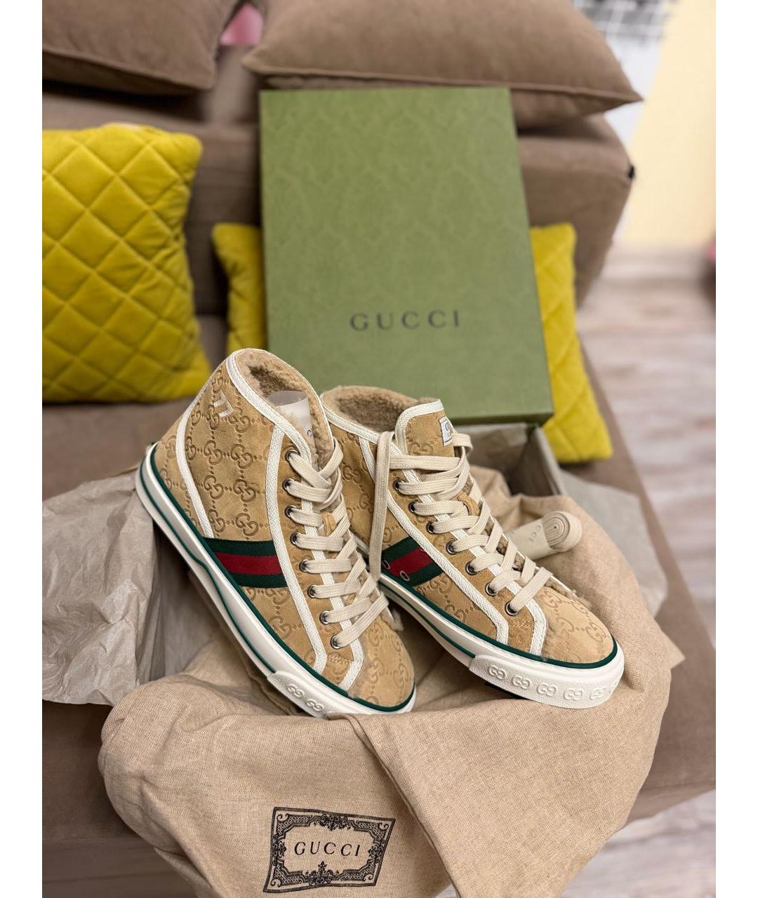 GUCCI Бежевые замшевые кеды, фото 2