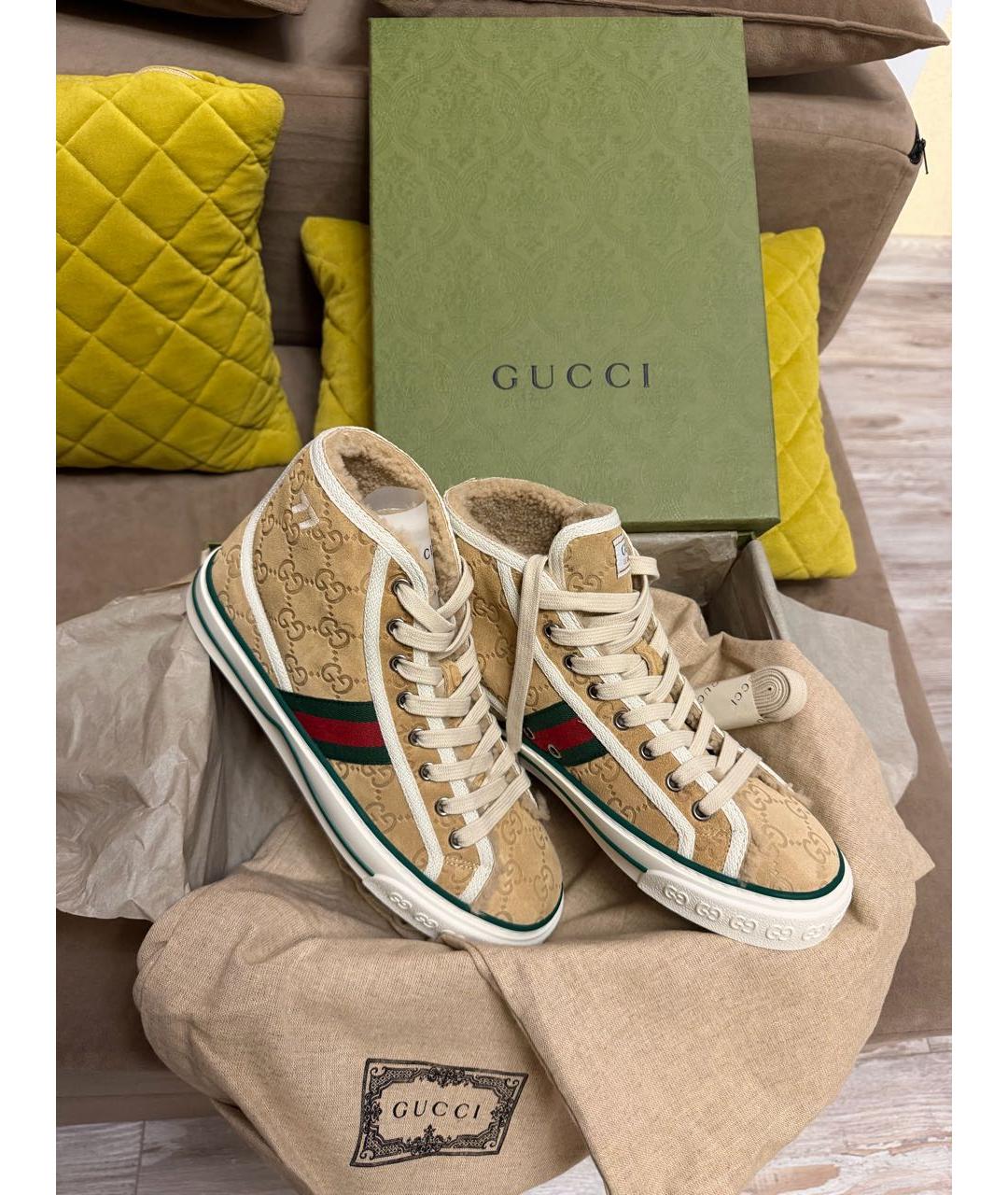 GUCCI Бежевые замшевые кеды, фото 4