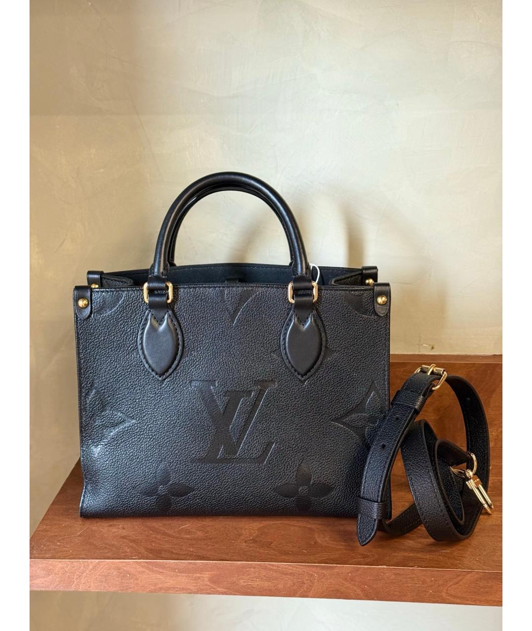 LOUIS VUITTON Черная кожаная сумка с короткими ручками, фото 9