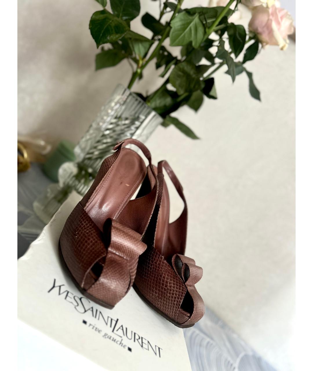 SAINT LAURENT Коричневые кожаные босоножки, фото 3