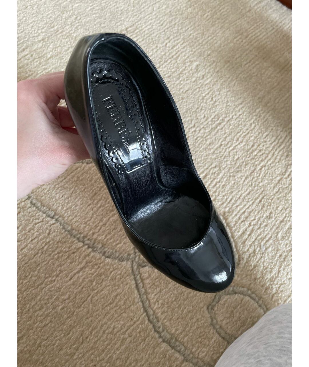 GIANFRANCO FERRE Черные туфли из лакированной кожи, фото 6